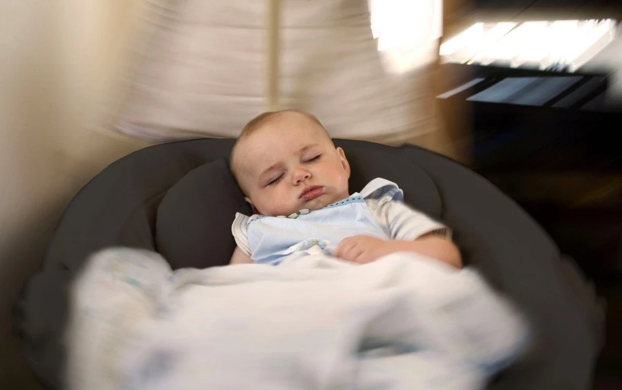 Babygo Homey Set Grey/Black Babyschommel En Kinderstoel 19023 - Afbeelding 14