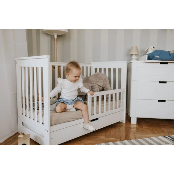Babykamer Lieke Wit: Ledikant & Commode - Afbeelding 10
