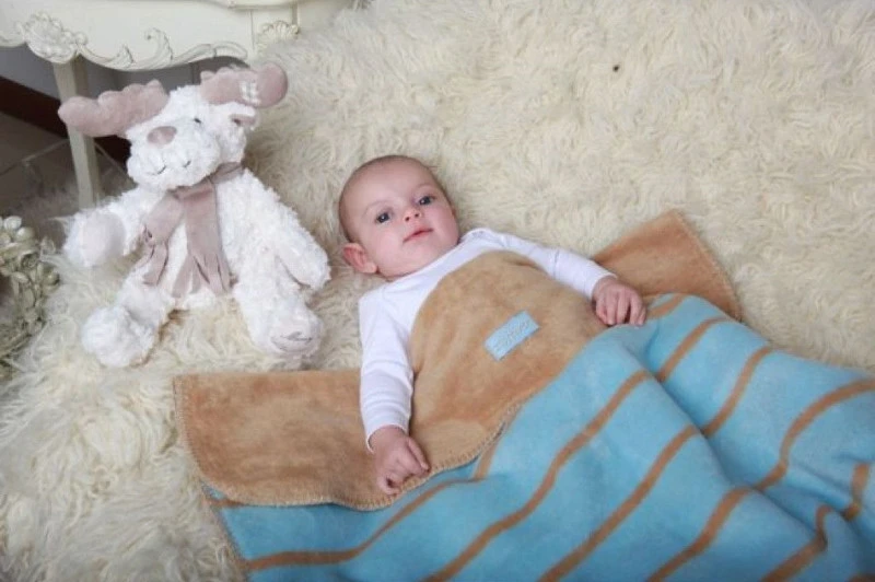 Zaffiro Grijs & Roze Gestreept 100 X 150 Cm Ledikantdeken 15403 - Afbeelding 5